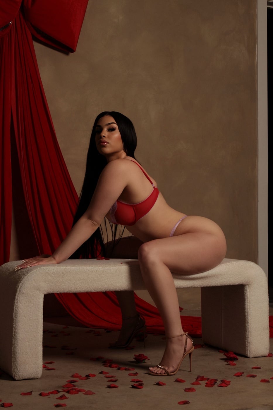 Celine Aurora
