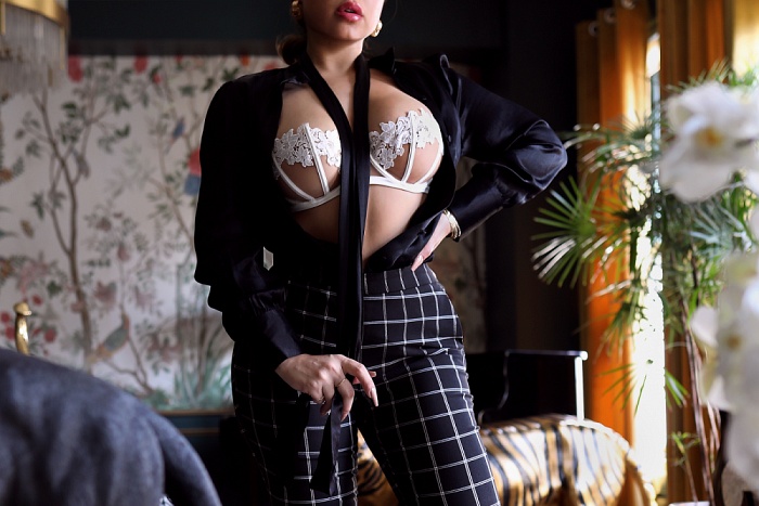 Sophia Grey