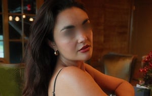 Escort Nina Blair