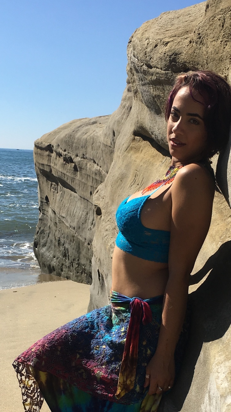 Inanna violet
