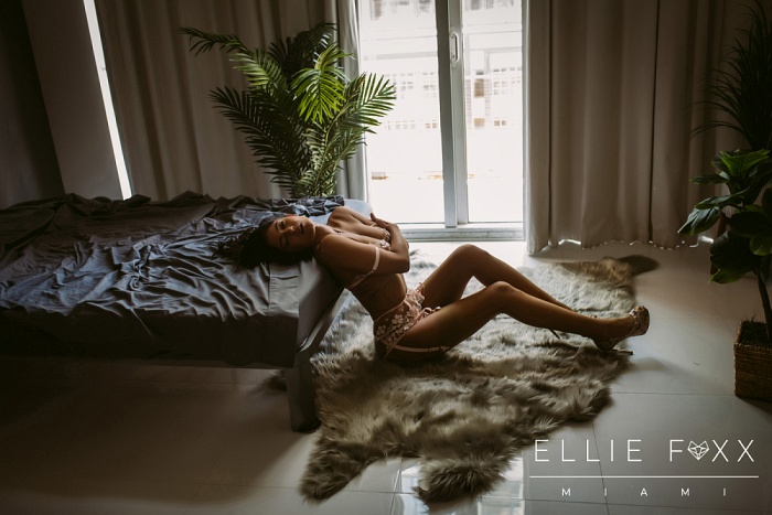 Ellie Foxx