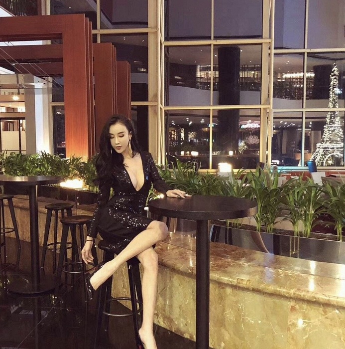 Gloria Azusa