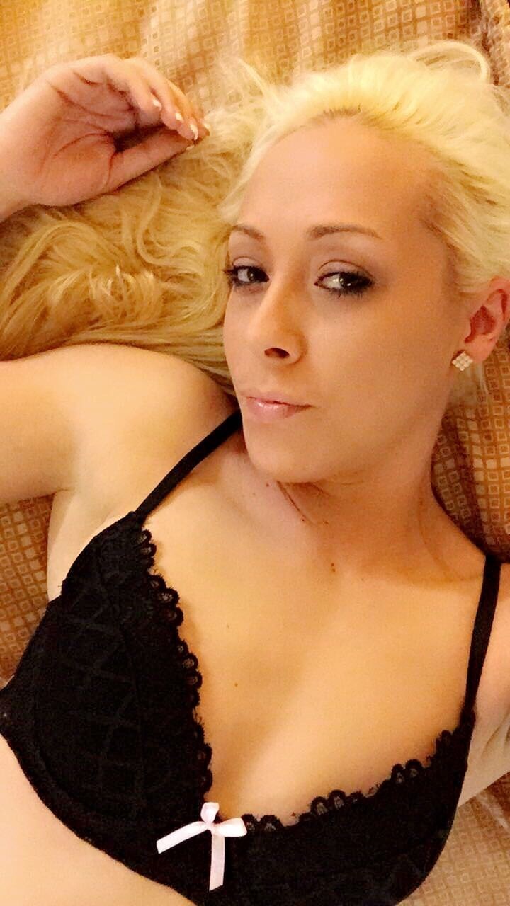 Amanda Phoenix