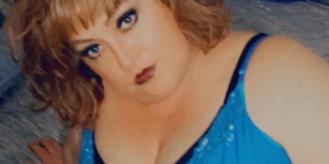 Roxxxie’s Cover Photo