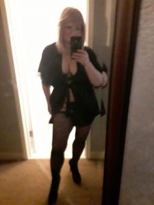 Knockout Busty BlondeDDD in DC