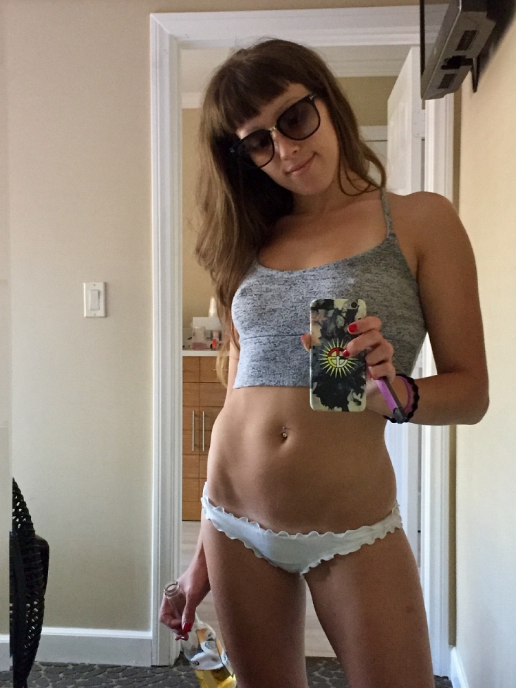 Lacey Foxx