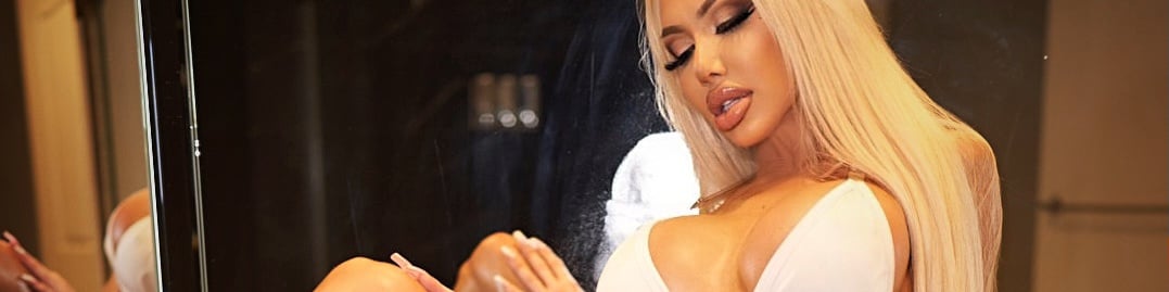 Cherie Cartier Escort