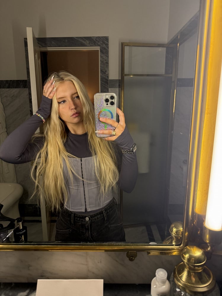 Heidi Definitley
