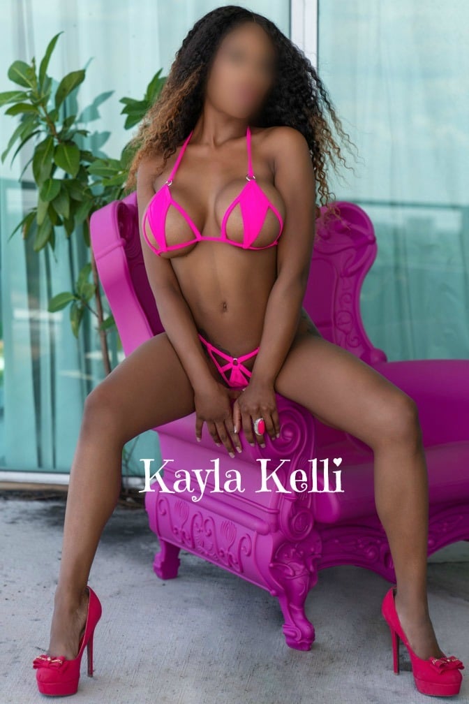 Kayla Kelli