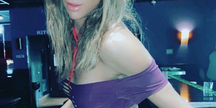Eva Jolie’s Cover Photo