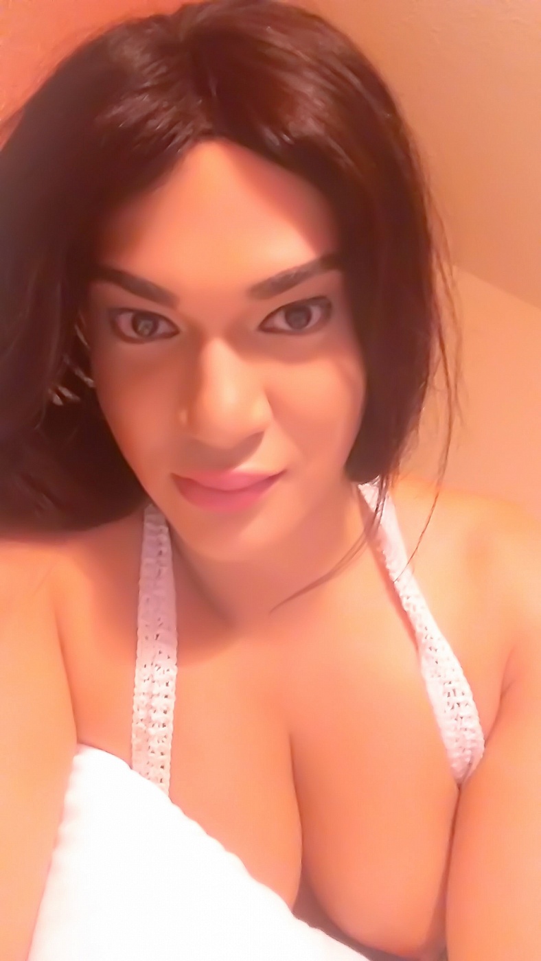 TsSelena